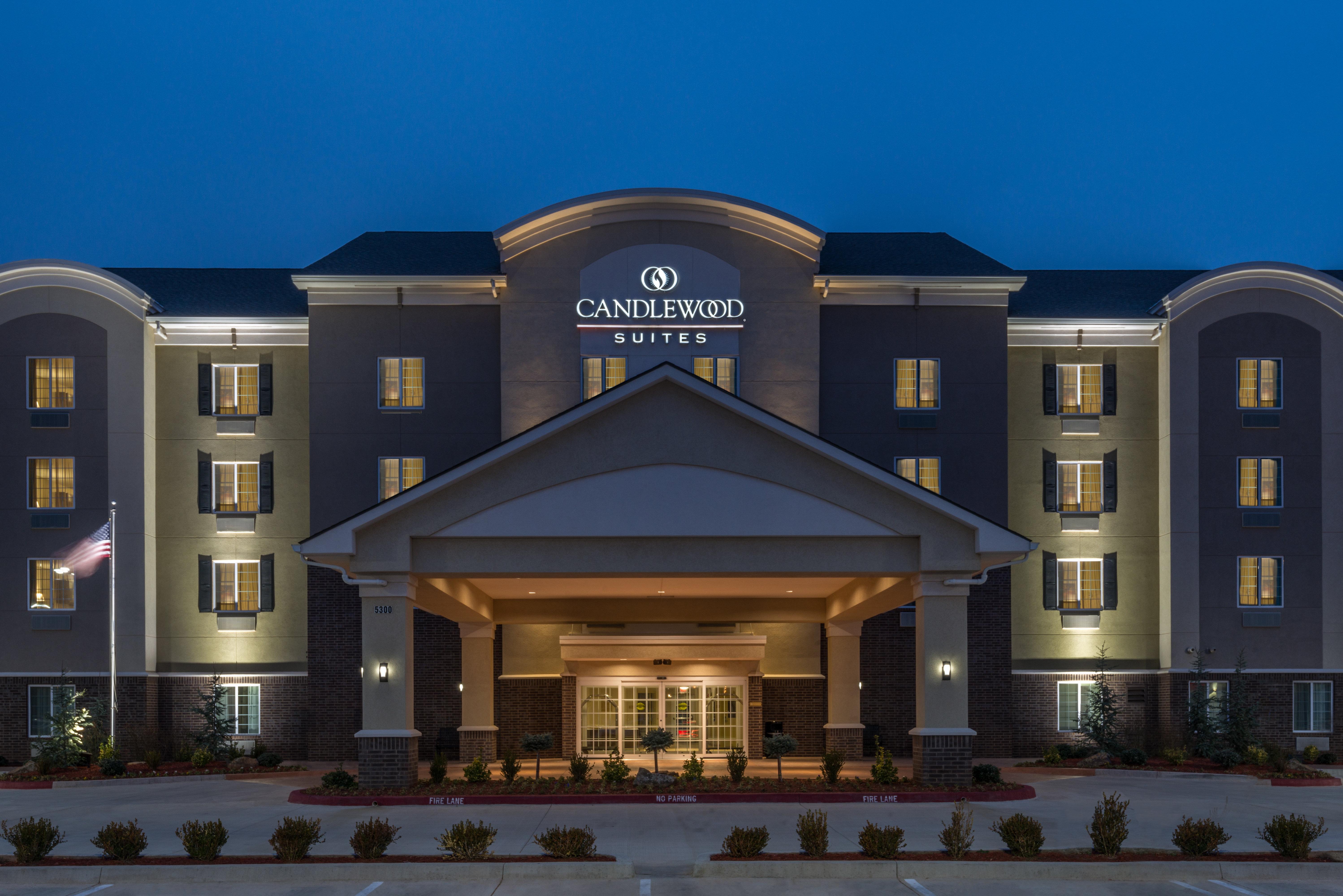 Candlewood Suites Del City By Ihg Экстерьер фото