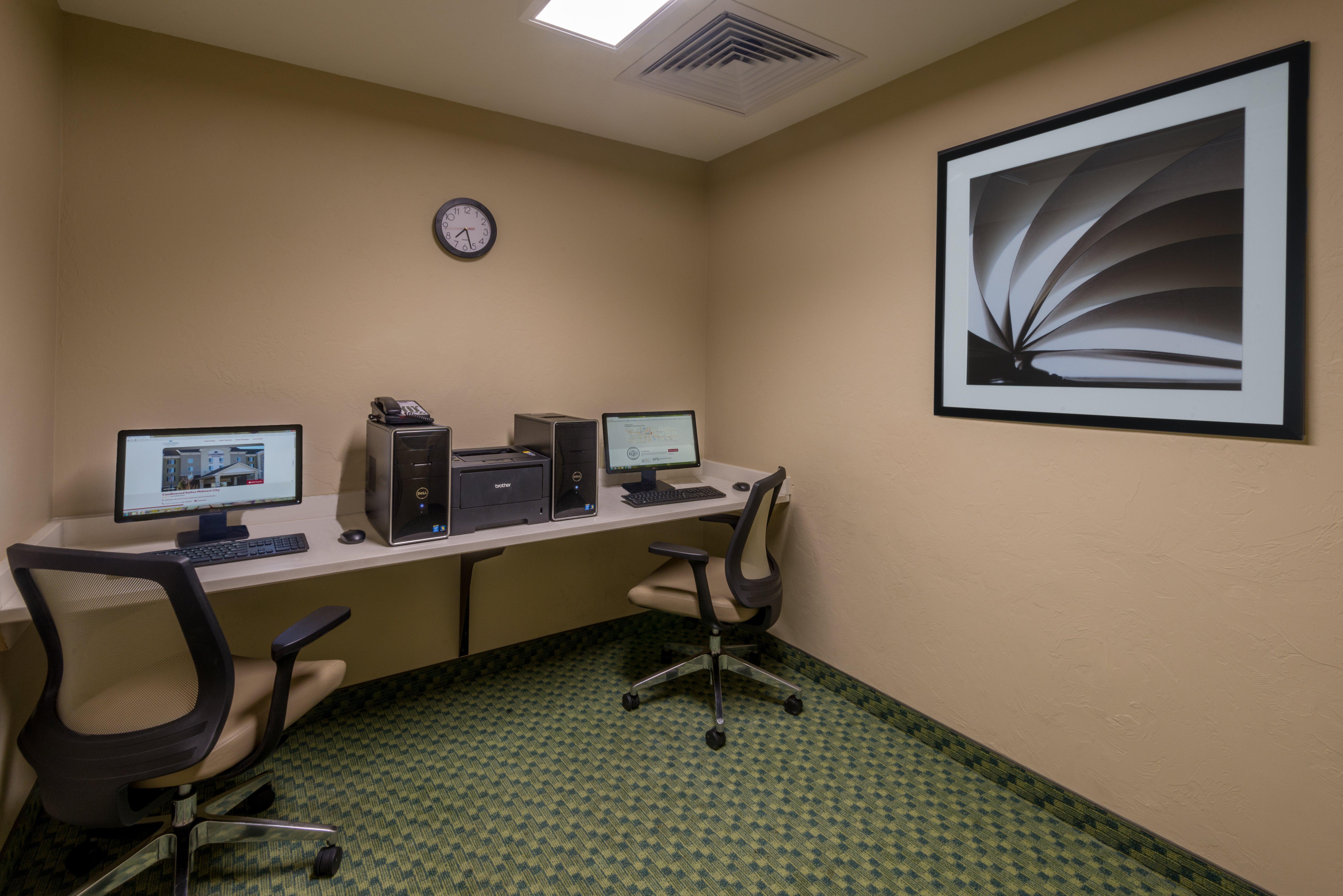 Candlewood Suites Del City By Ihg Экстерьер фото