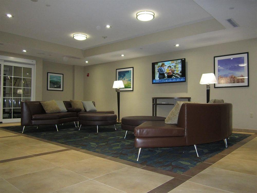 Candlewood Suites Del City By Ihg Экстерьер фото
